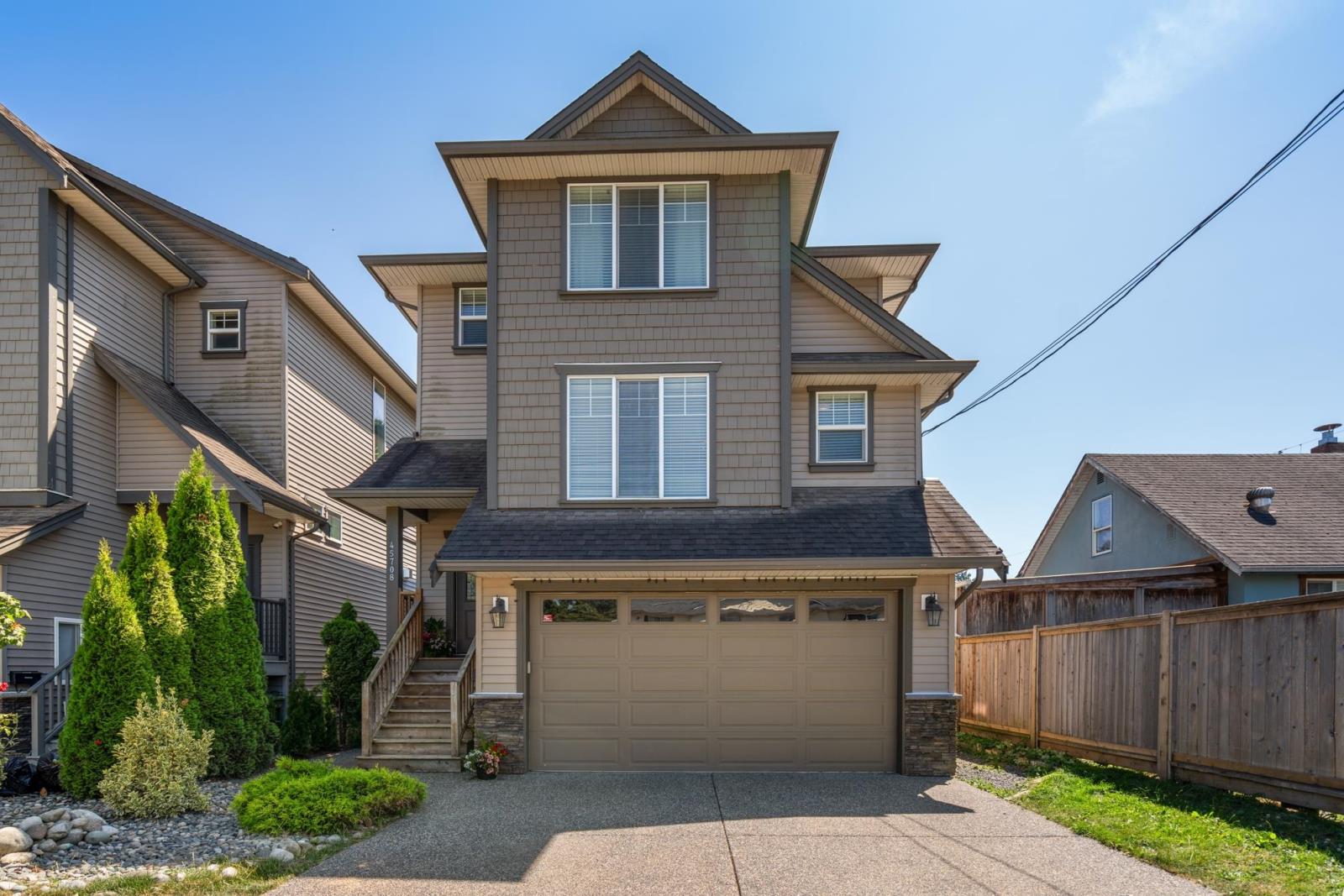 45708 Lewis Avenue, Chilliwack, BC, V2P 3C5