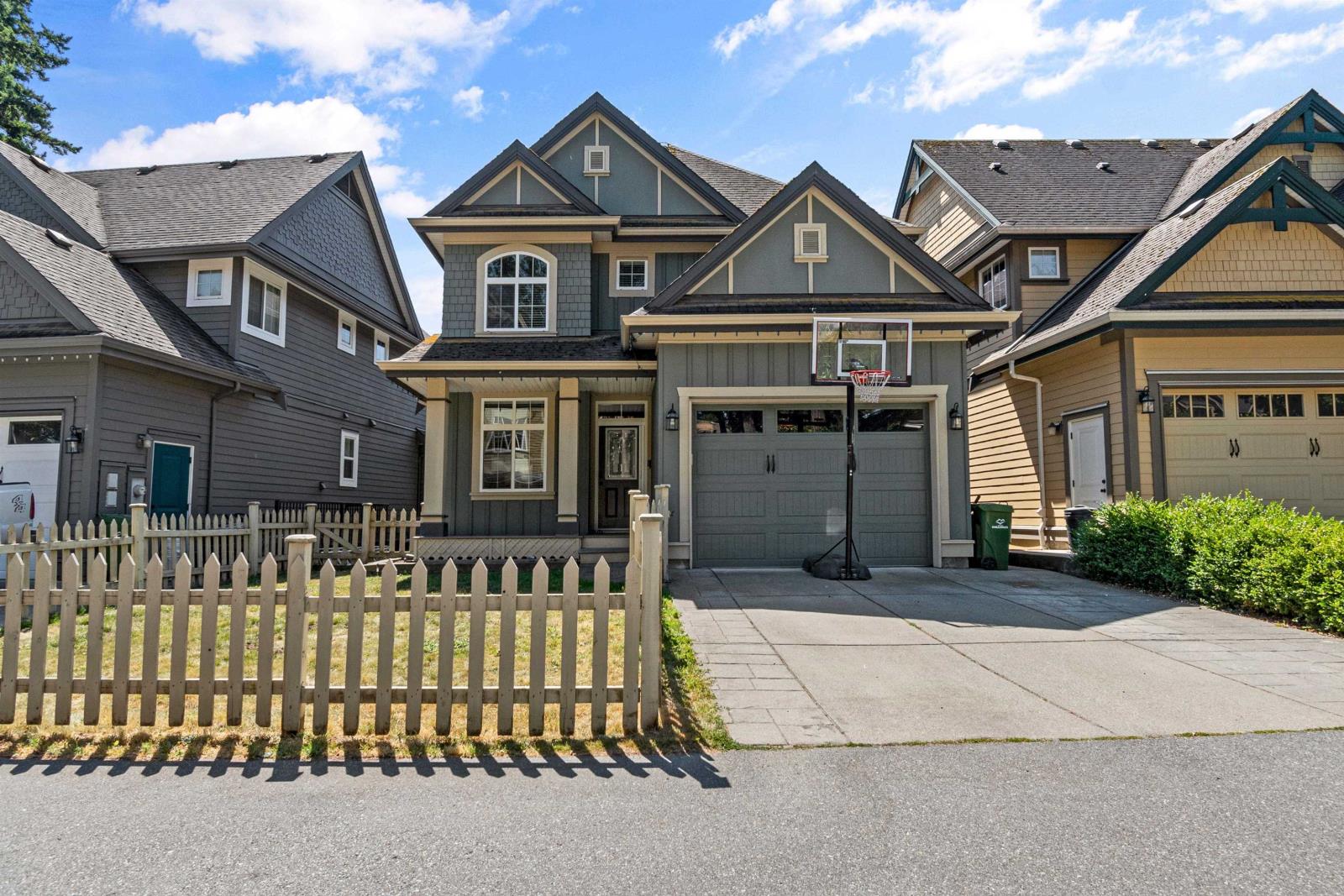 2-45241 Nicomen Crescent, Chilliwack, BC, V2R 0M1