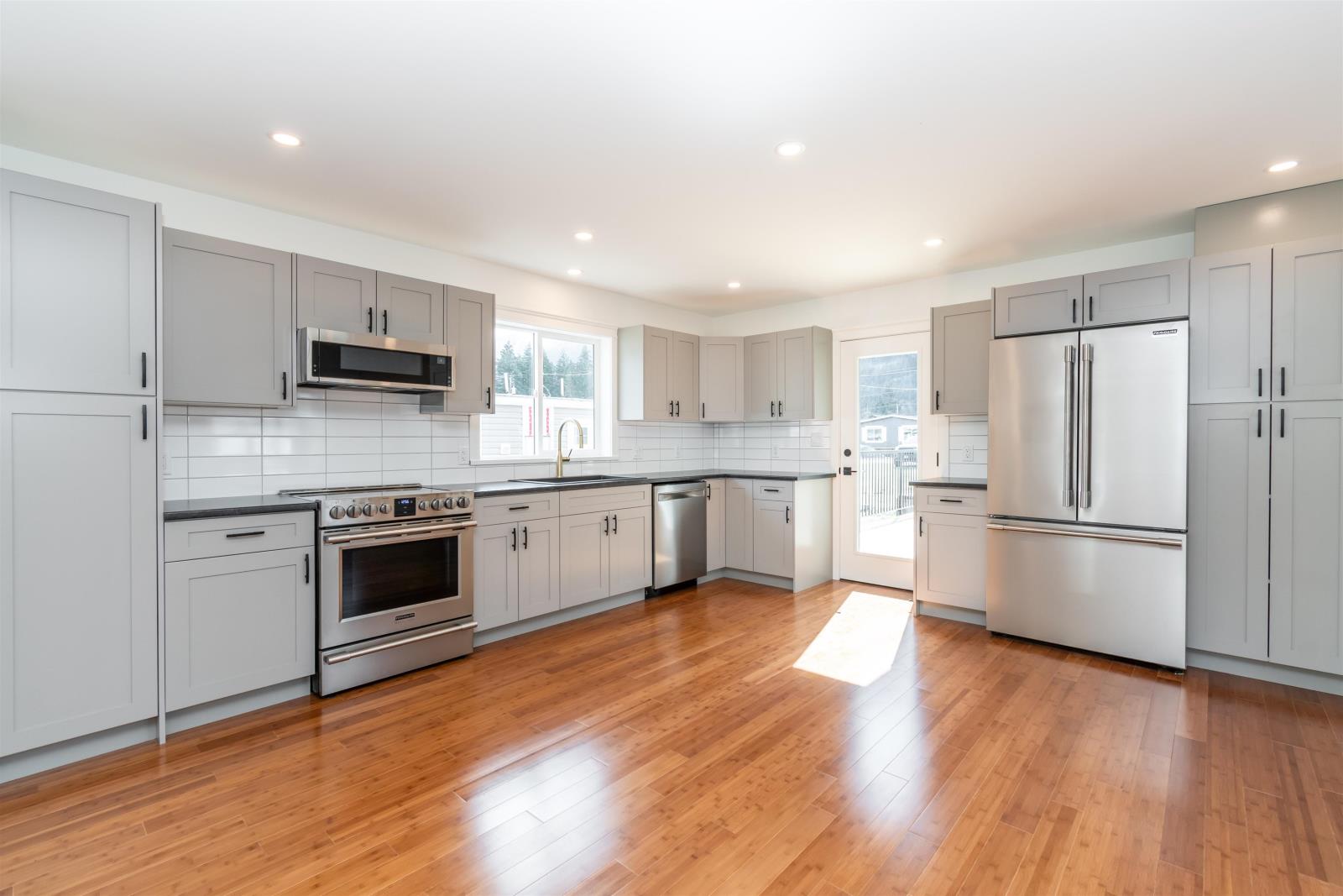 63-63 65367 Kawkawa Lake Road, Hope, BC, V0X 1L1