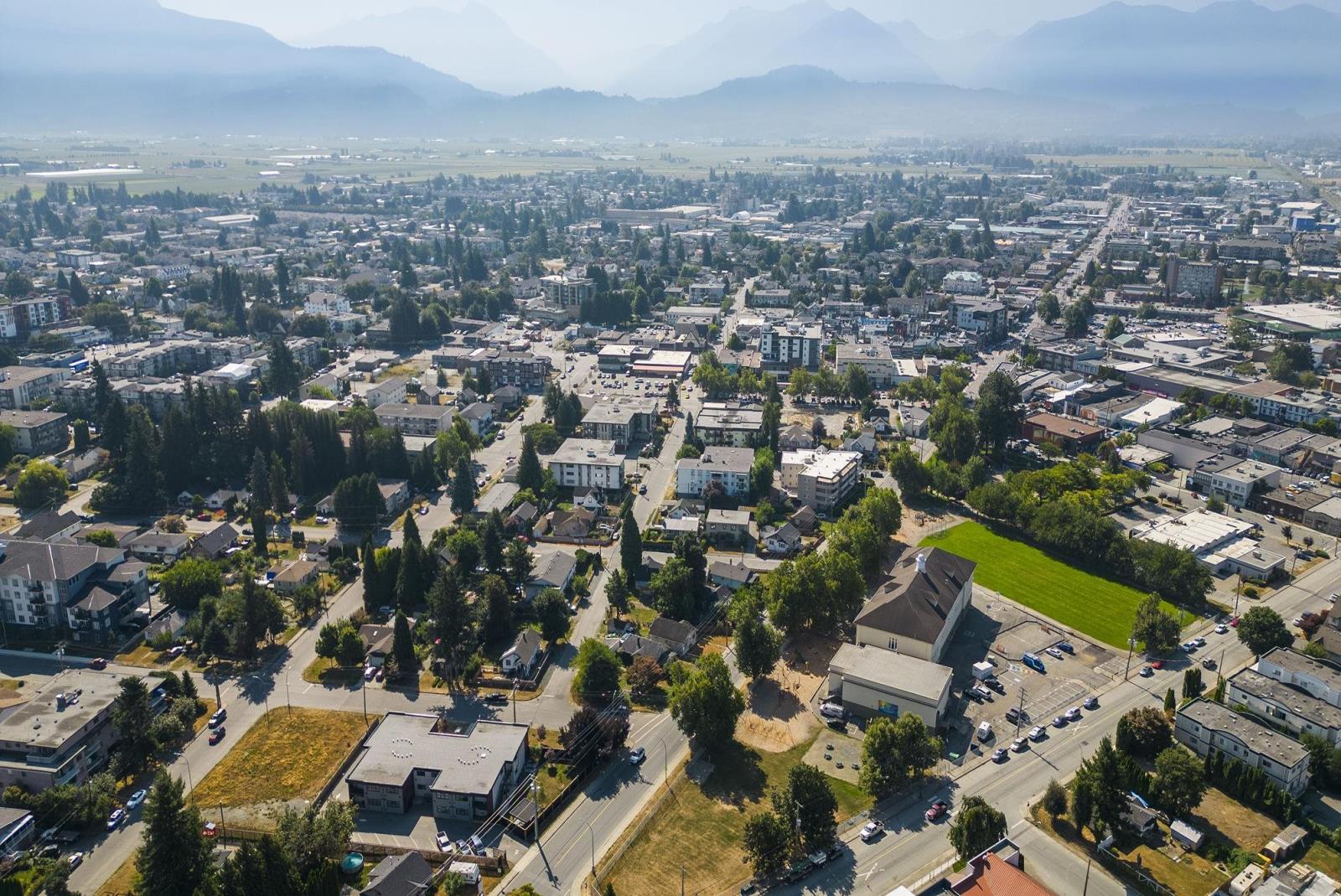 9492 Young Road, Chilliwack, BC, V2P 4S6