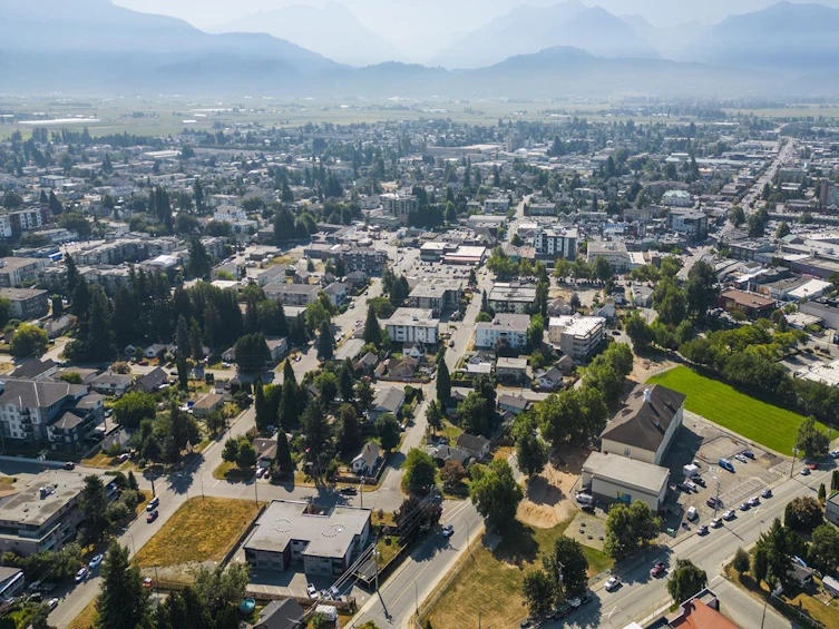 9492 Young Road, Chilliwack, BC, V2P 4S6