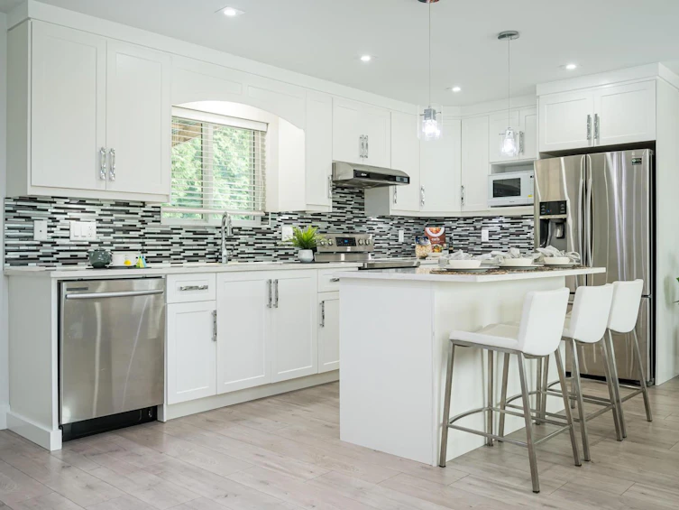 45658 Bernard Avenue, Chilliwack, BC, V2P 1H8