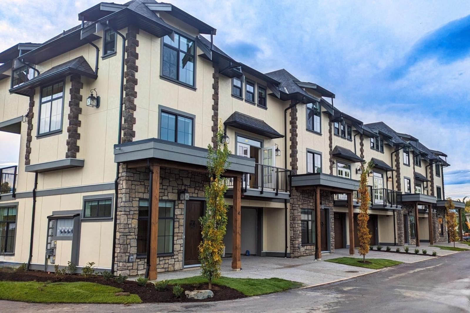 2-6590 Fern Street, Chilliwack, BC, V2R 2Z7