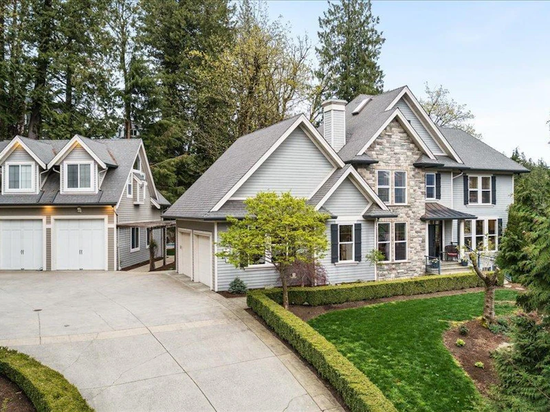 9942 Stonegate Place, Chilliwack BC V2P 7W9