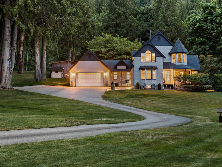 41886 Maple Lane, Chilliwack, BC, V2R 5G9