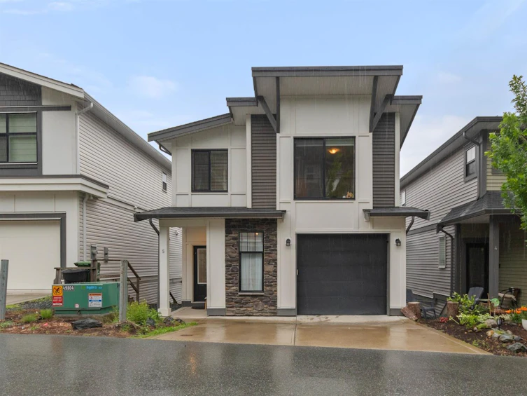 5-47042 Macfarlane Place, Chilliwack, BC, V2R 0P3
