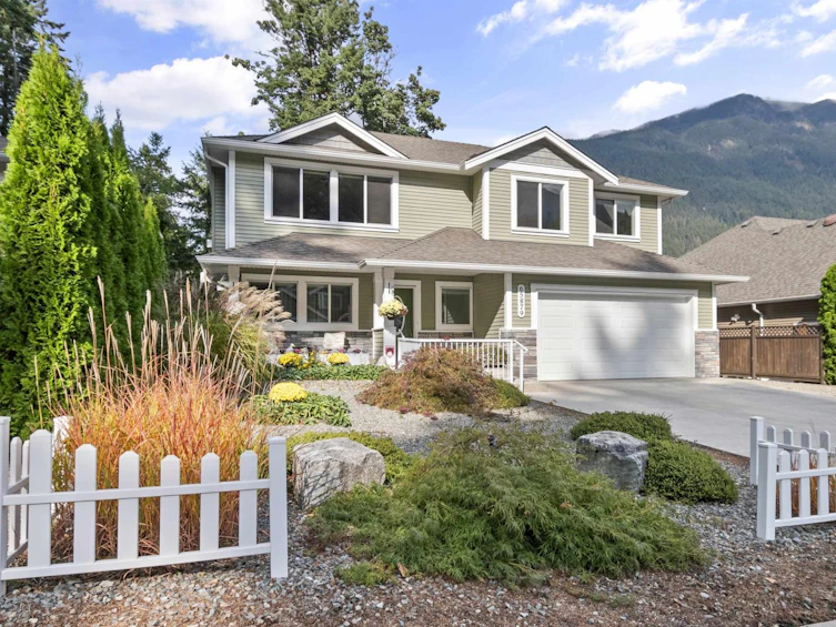 65879 Park Avenue, Hope, BC, V0X 1L1