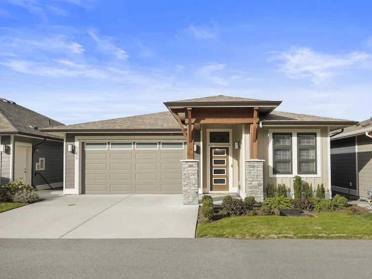95-46110 Thomas Road, Chilliwack, BC, V2R 2R4