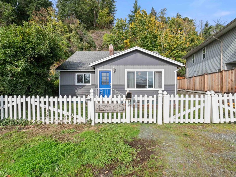 47505 Yale Road, Chilliwack BC V2P 7M8