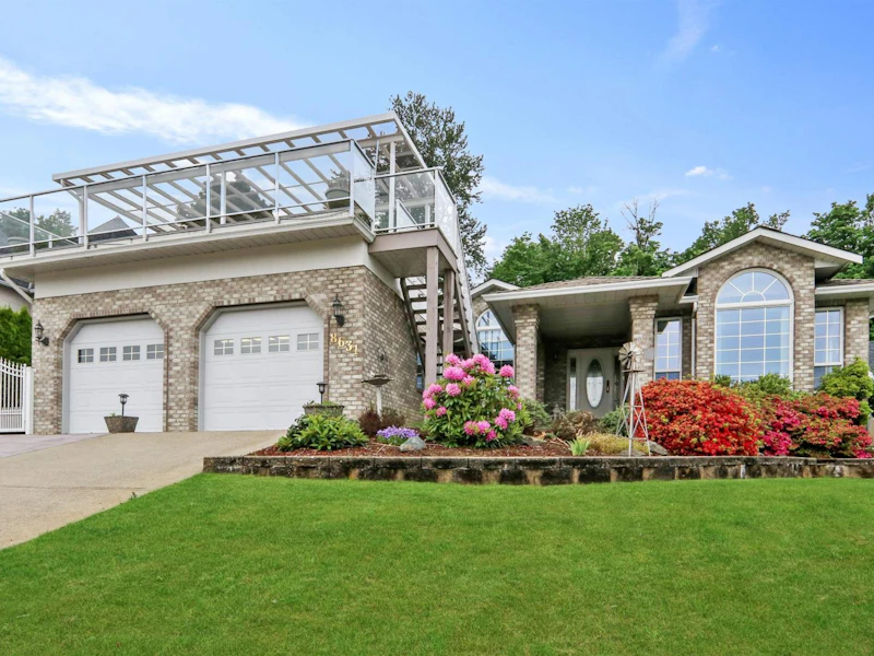 8631 Sunrise Drive, Chilliwack BC V2R 3H9
