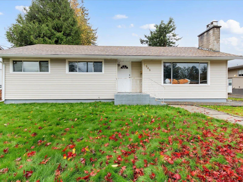 9305 Carleton Street, Chilliwack BC V2P 6E1