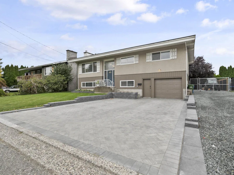 46190 Larch Avenue, Chilliwack BC V2P 1E6