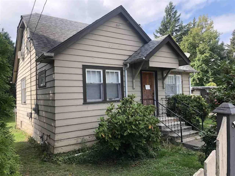 9097 Broadway Street, Chilliwack, BC, V2P 5W2