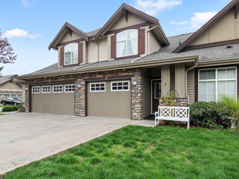 2 - 6577 Southdowne Place, Chilliwack BC V2R 0H4