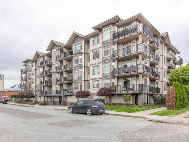 310 - 46021 Second Avenue, Chilliwack BC V2P 1S6