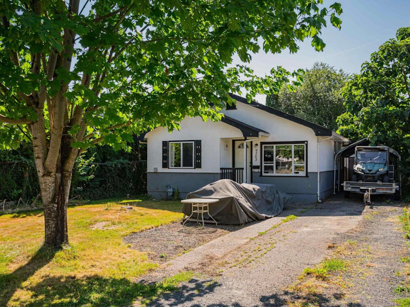 9263 Hazel Street, Chilliwack BC V2P 5N7
