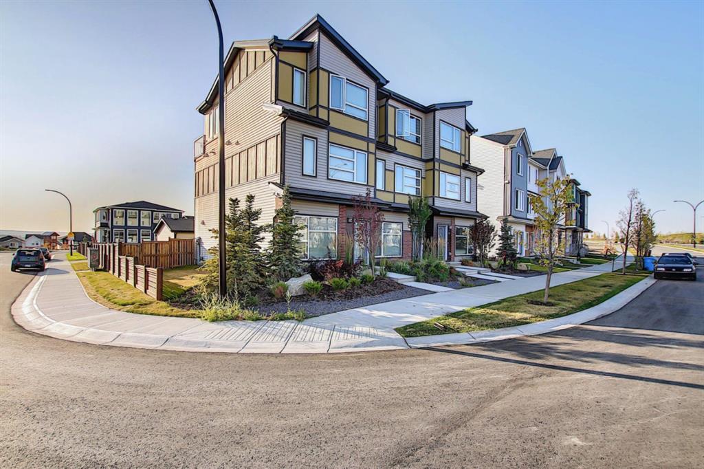107 Lucas Boulevard Northwest, Calgary, AB, T3P 1H8