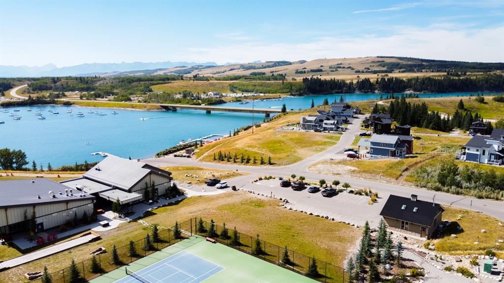 504 Cottageclub Way, Rural Rocky View County, AB, T4C 1B1
