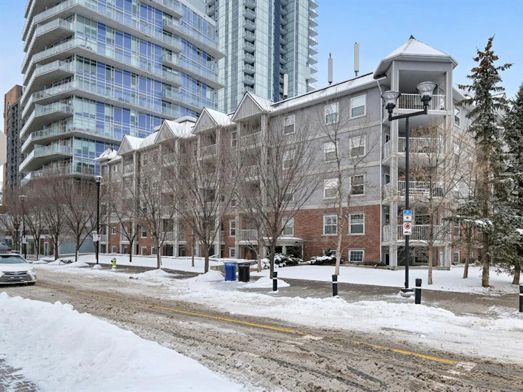 117,-630 8 Avenue Southeast, Calgary, AB, T2G 5T2