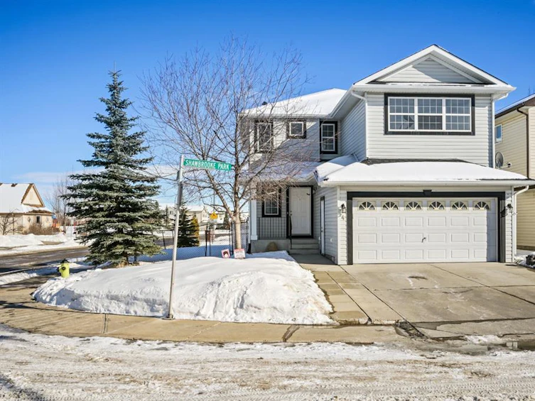 4 Shawbrooke Park Southwest, Calgary, AB, T2Y 4L8