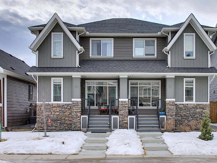 38 Fireside Circle, Cochrane, AB, T4C 0Z4