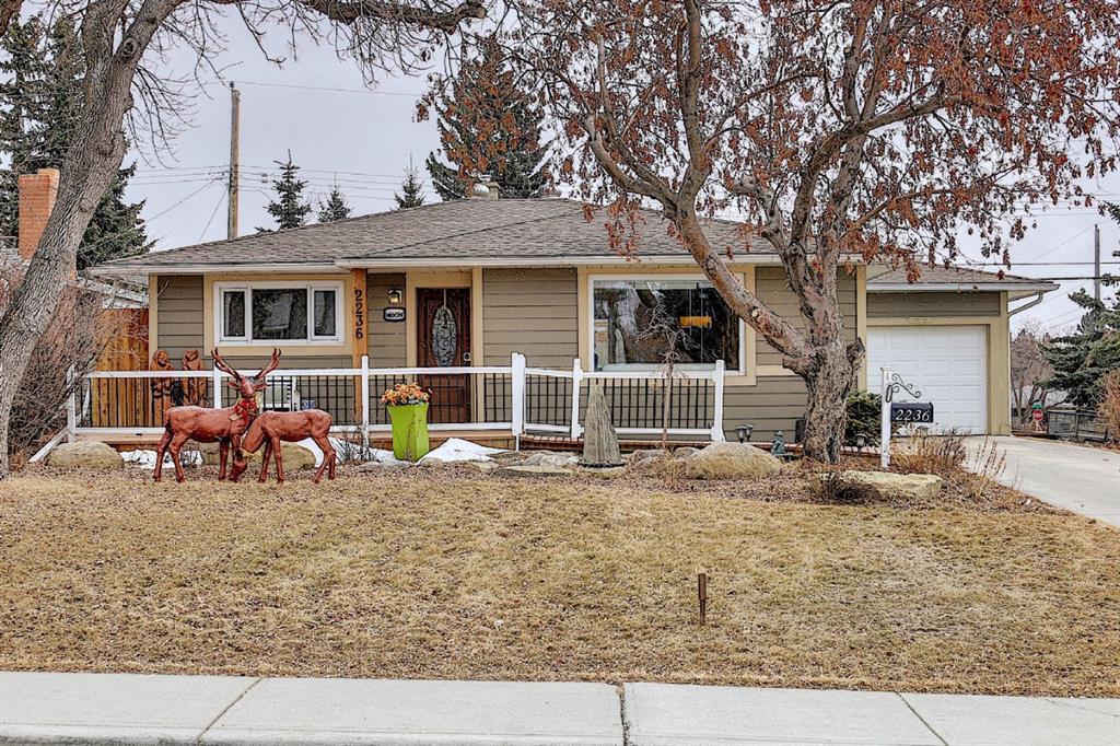 2236 38 Street Southwest, Calgary, AB, T3E 3E2