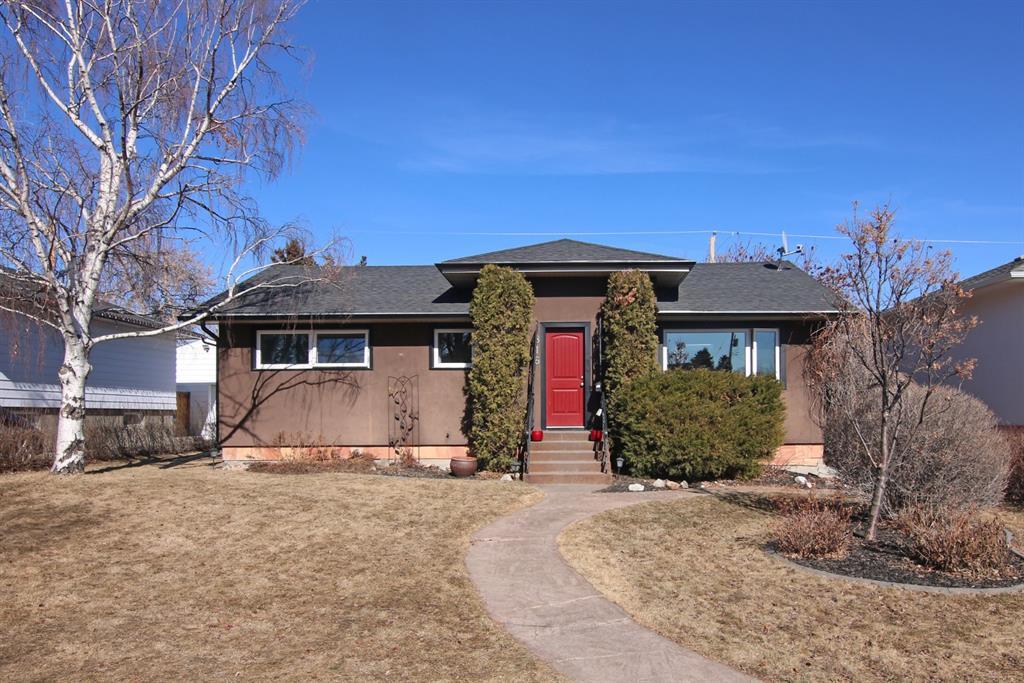 816 Thorneycroft Drive NW  