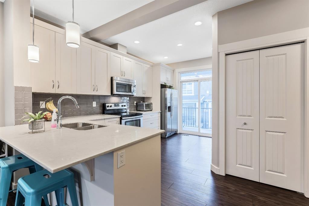 105, 355 Nolancrest Heights NW  