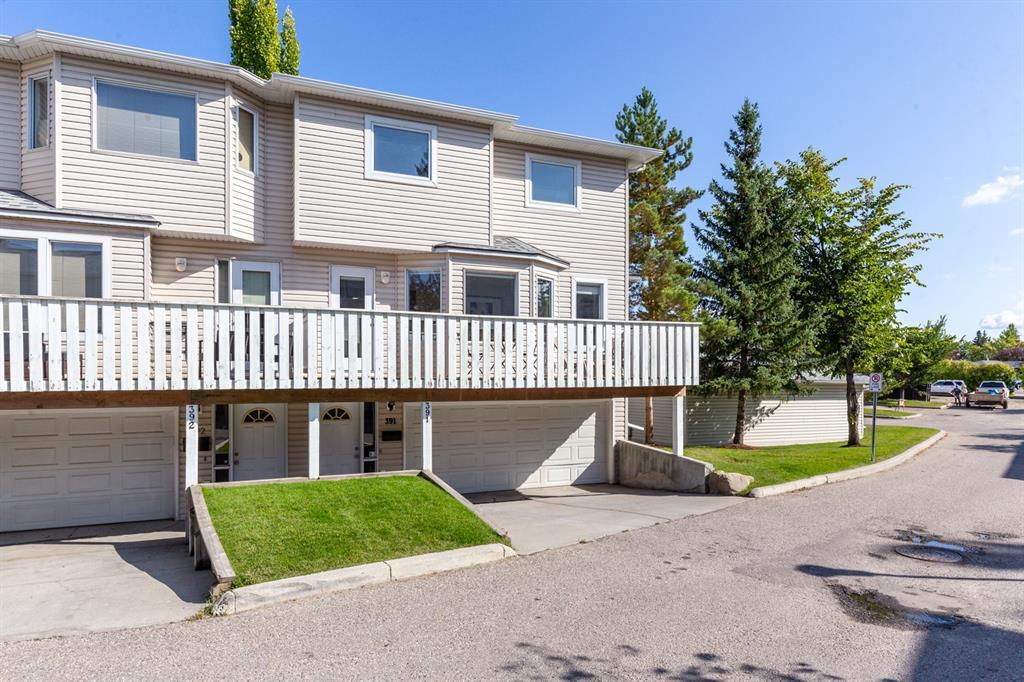 391 Killarney Glen Court Southwest, Calgary, AB, T3E 7H4