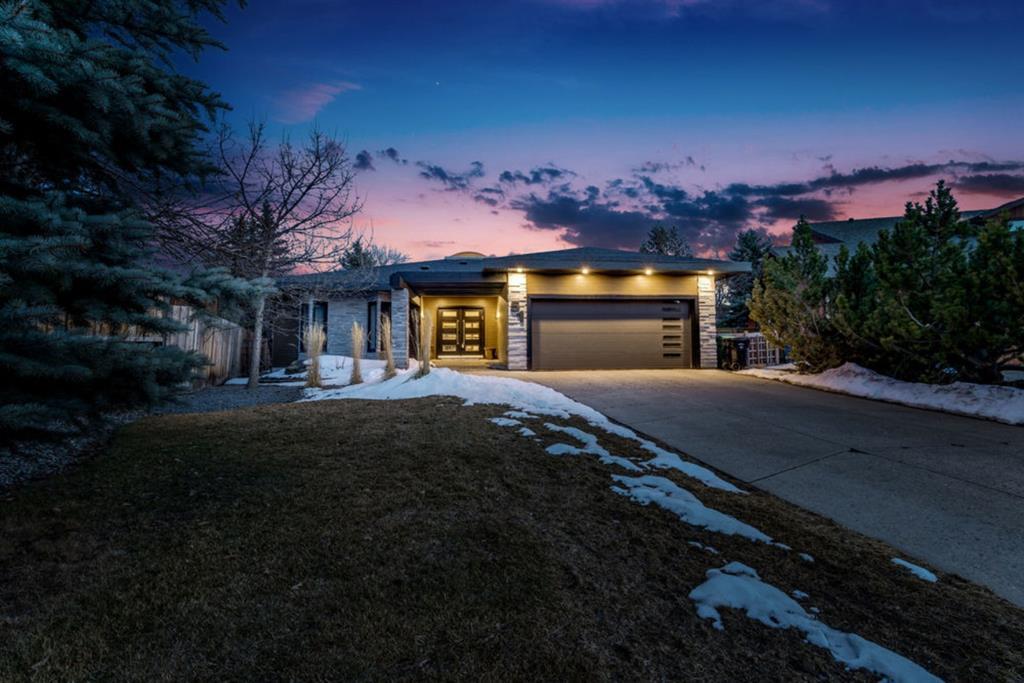 51 Canova Close Southwest, Calgary, AB, T2W 3P7