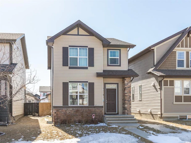 173 Skyview Springs Crescent Northeast, Calgary, AB, T3N 0B8