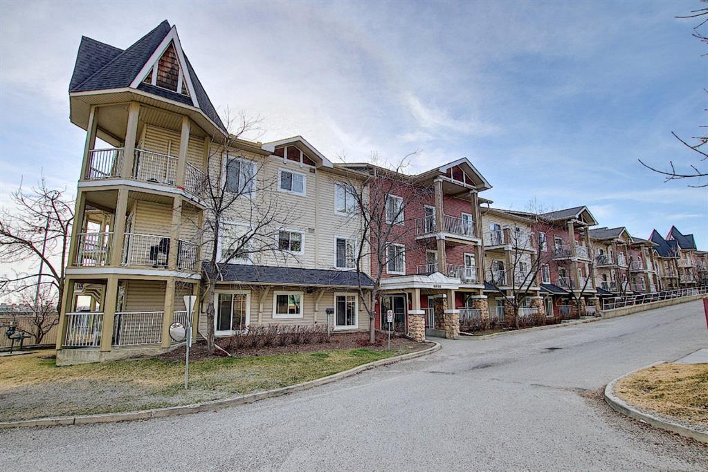 6313, 70 Panamount Dr NW  