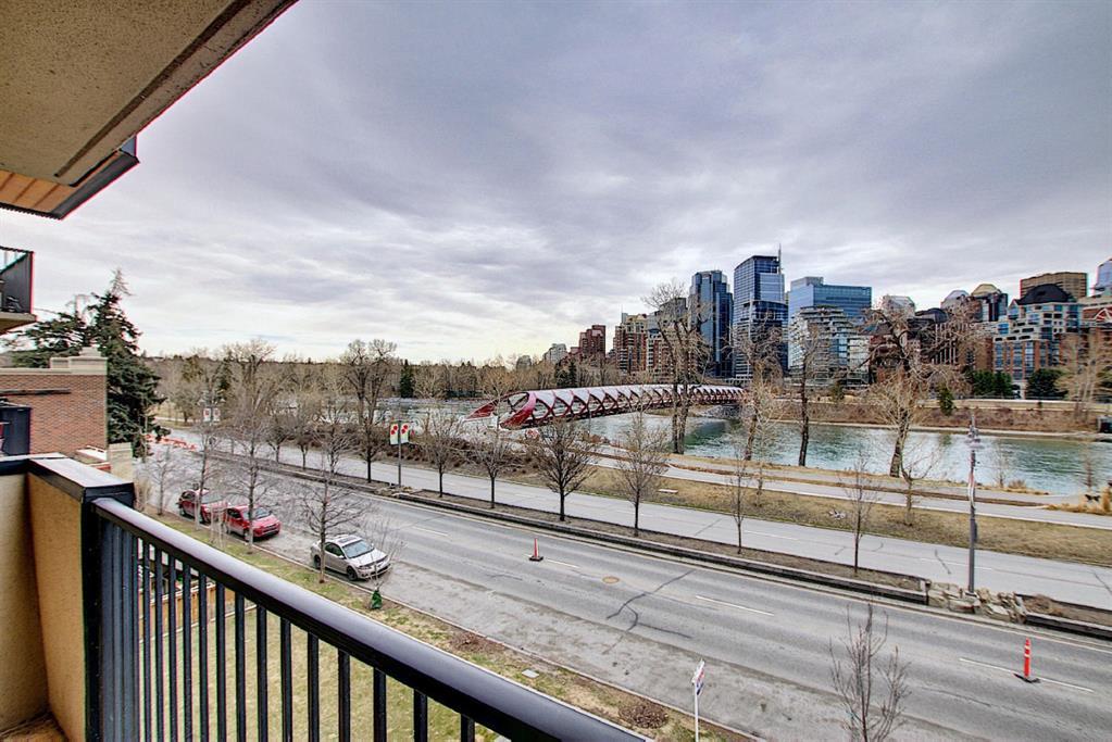 404,-916 Memorial Drive Northwest, Calgary, AB, T3N 3C9