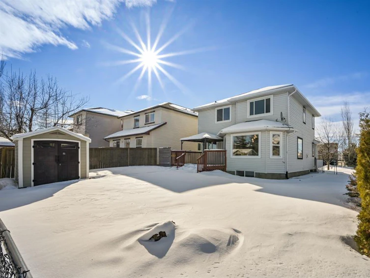 4 Shawbrooke Park Southwest, Calgary, AB, T2Y 4L8