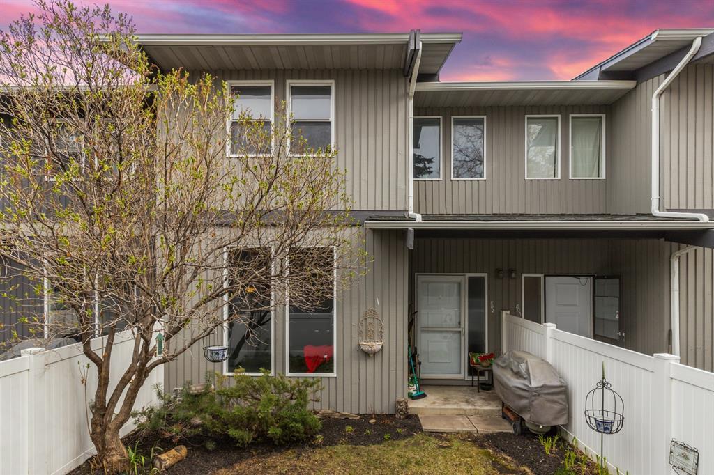 802,-120 Silvercreek Close Northwest, Calgary, AB, T3B 4N8