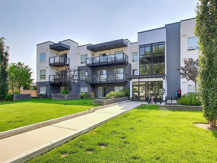 213,-15233 1 Street Southeast, Calgary, AB, T2X 1A2