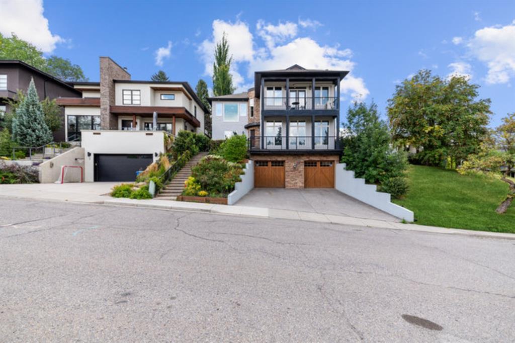2 Hawthorne Crescent Northwest, Calgary, AB, T2N 3V4