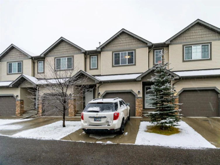 205,-620 Luxstone Landing Southwest, Airdrie, AB, T4B 0B5