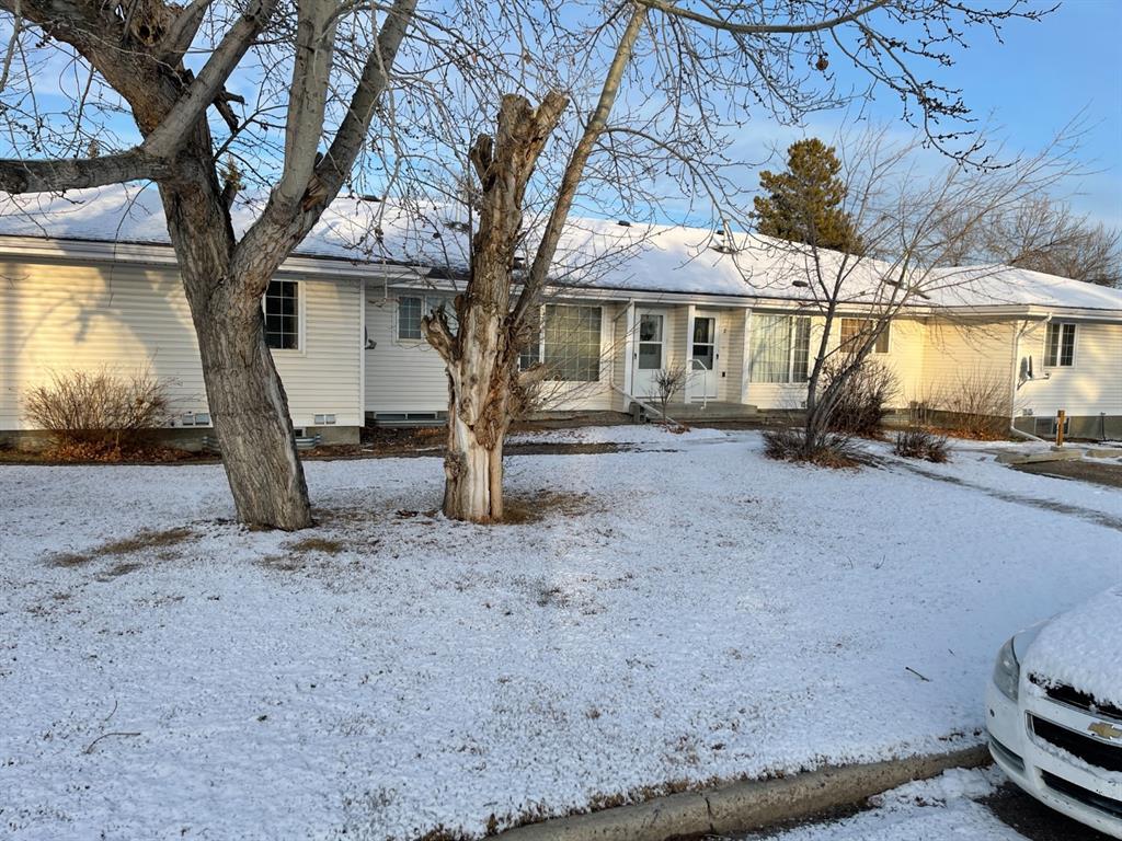 501 Arena Avenue, Trochu, AB, T0M 2C0