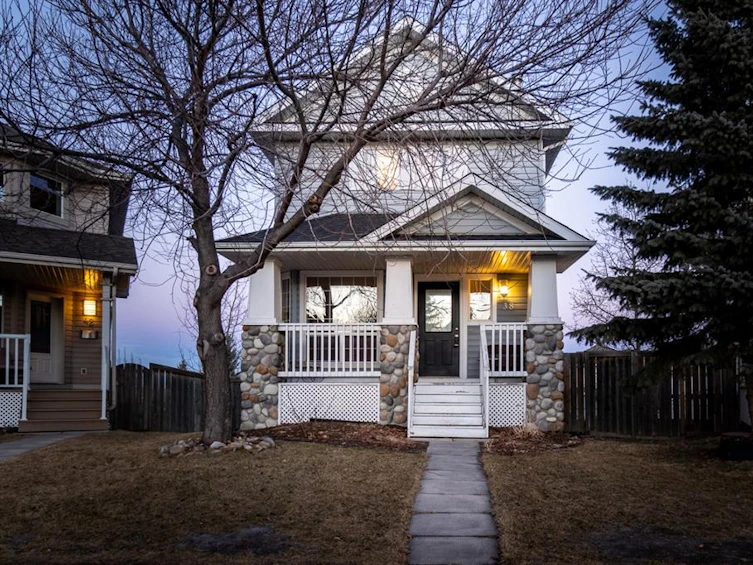 38 Hidden Hills Terrace Northwest, Calgary, AB, T3A 6E1