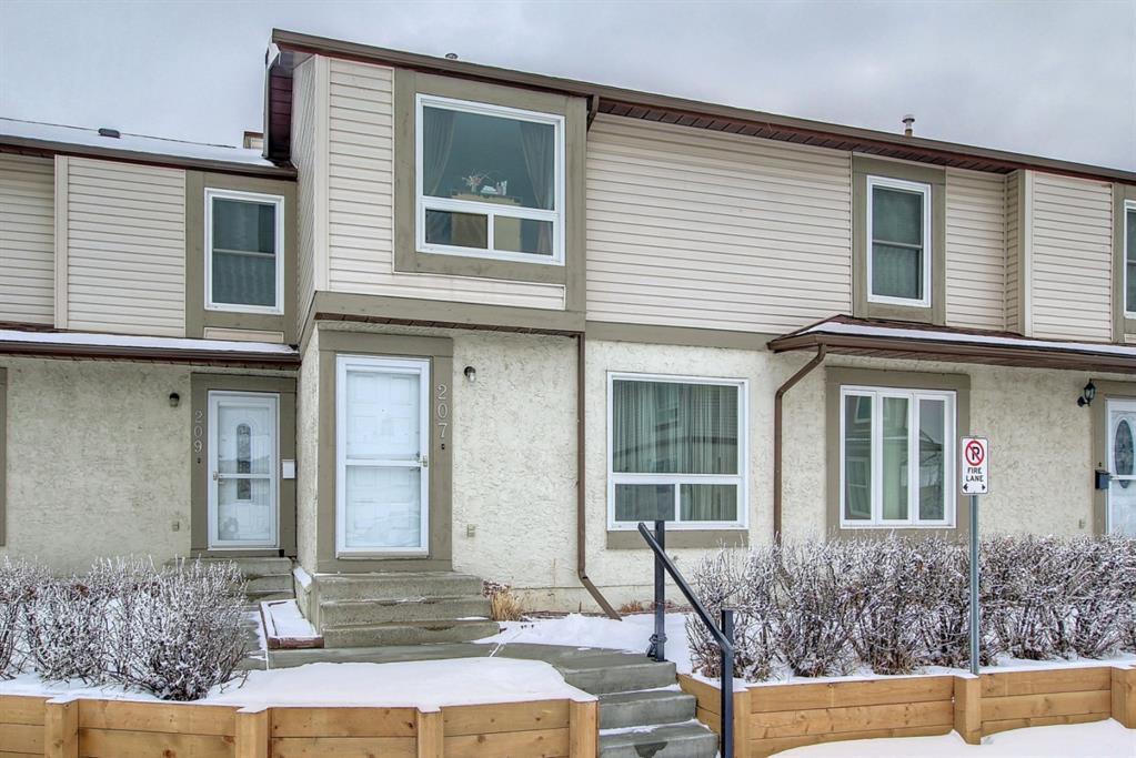 207 Deerpoint Lane Southeast, Calgary, AB, T2J 6M7