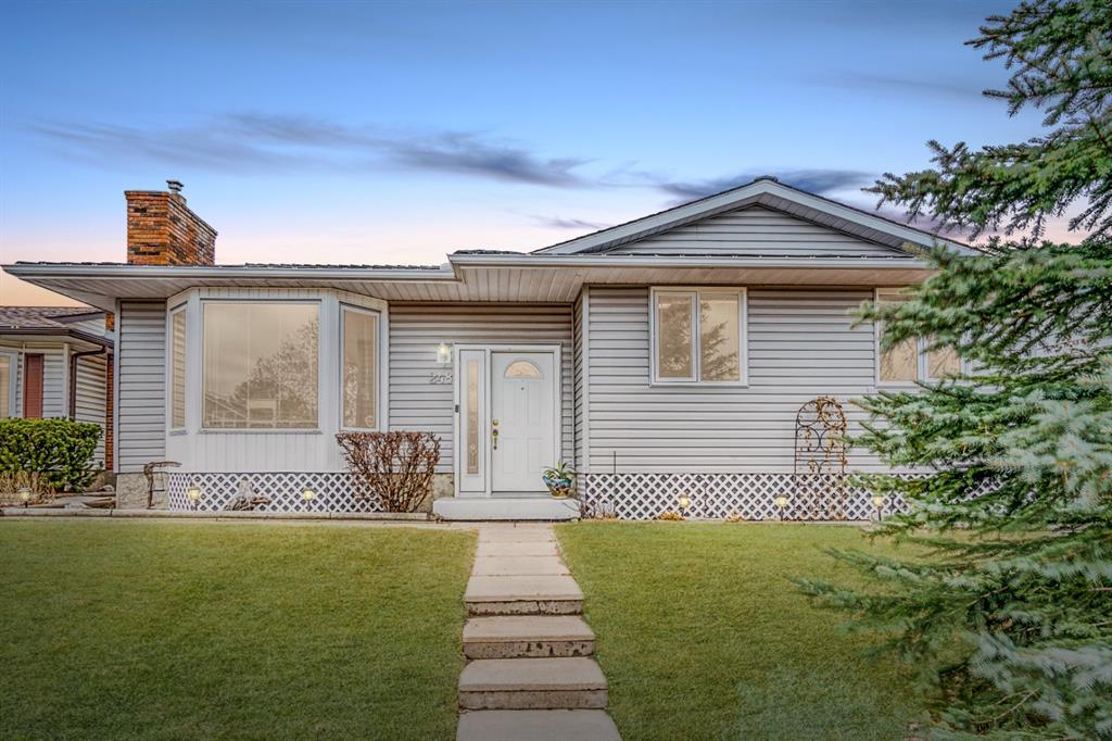 248 Whitehorn Crescent Northeast, Calgary, AB, T1Y 1X8