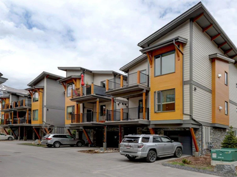 302G,-1101 Three Sisters Park, Canmore, AB, T1W 0L3