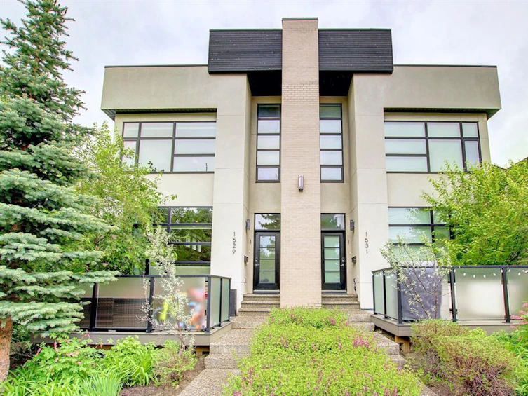 1529 28 Avenue Southwest, Calgary, AB, T2T 1J3