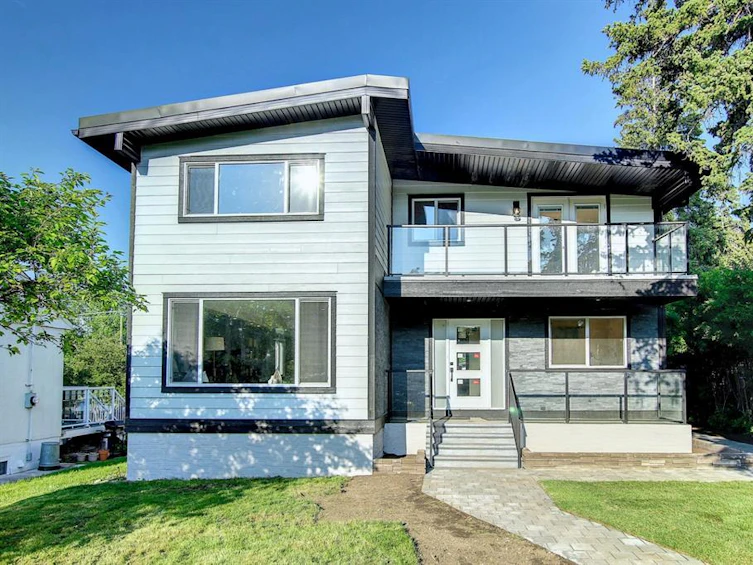 1330 16 Street Northwest, Calgary, AB, T2N 2C5