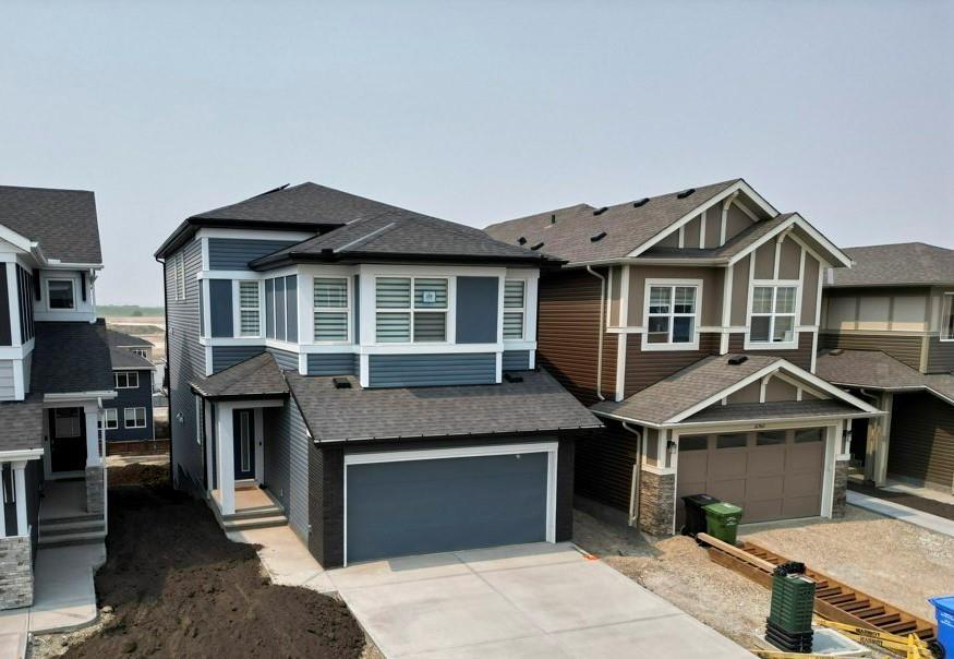 239 Lucas Terrace Northwest, Calgary, AB, T3P 1X3