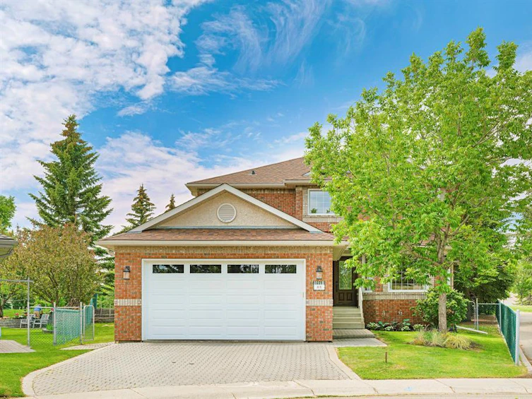 88 Evergreen Close Southwest, Calgary, AB, T2Y 2X8