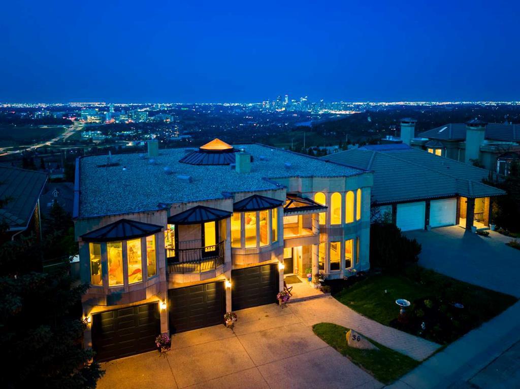 36 Patina Hill Southwest, Calgary, AB, T3H 2C7