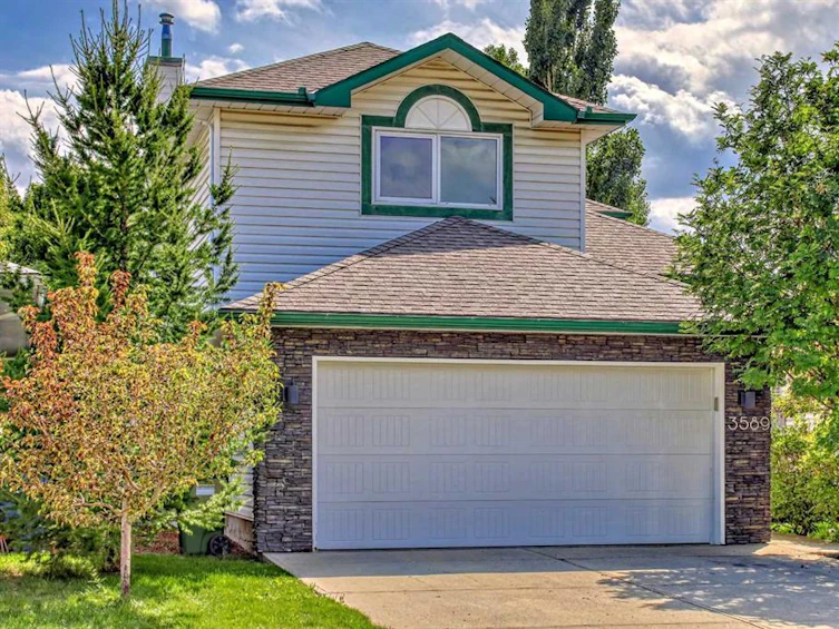 3589 Douglas Woods Heights Southeast, Calgary, AB, T2Z 2G3