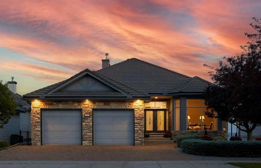 159 Rocky Ridge Drive Northwest, Calgary, AB, T3G 4M1